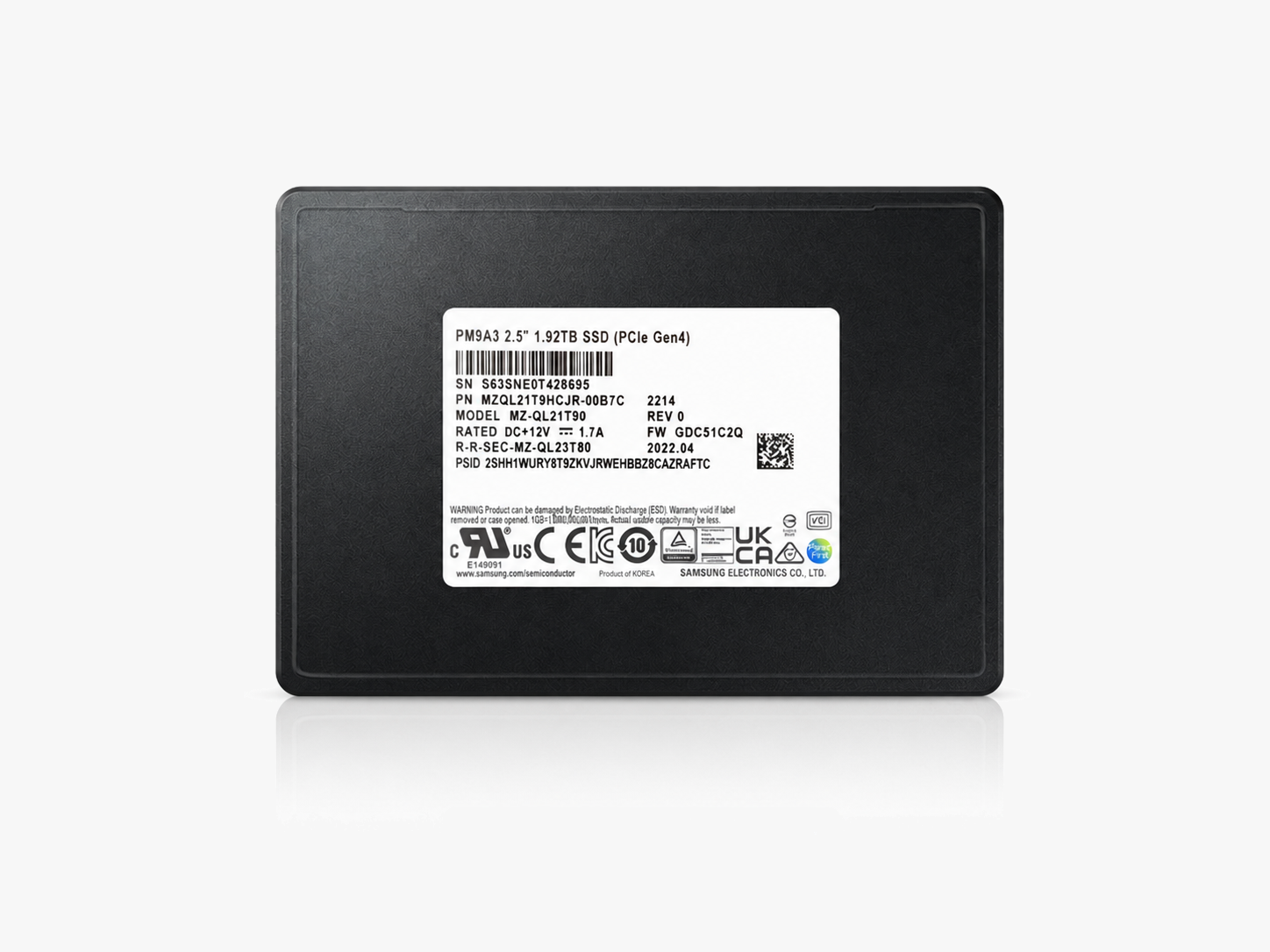 Samsung PM9A3 enterprise NVMe SSD